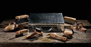 The Renwick & Sons grooming kit, as suggest by the MirrorMePR equine team