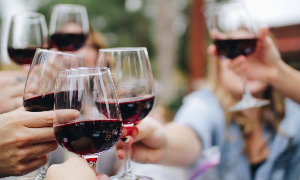 Why We All Need To Be Celebrating English Wine Week